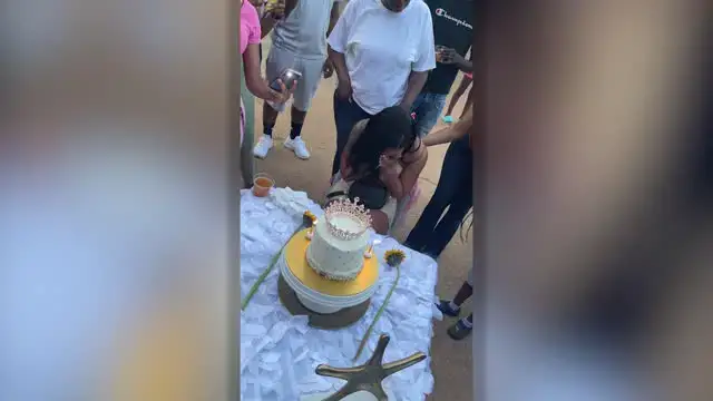 Video thumbnail for Man Surprises Girlfriend With Dream Car On Her Birthday | Happily TV