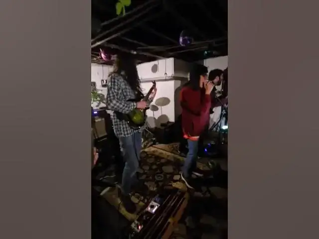 Video thumbnail for When a Cover Singer Steals the Show #performance #viral