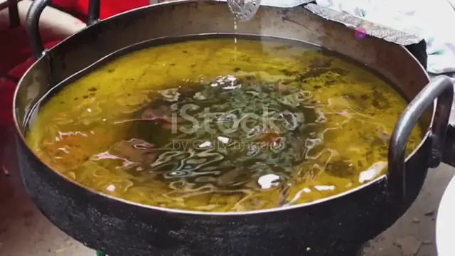 'Video thumbnail for Delicious Beef Karahi Recipe.'