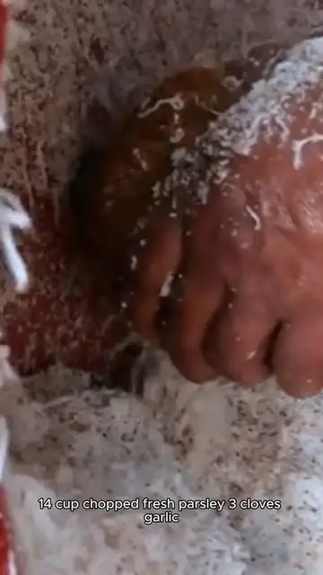 Video thumbnail for stuffed artichokes recipe