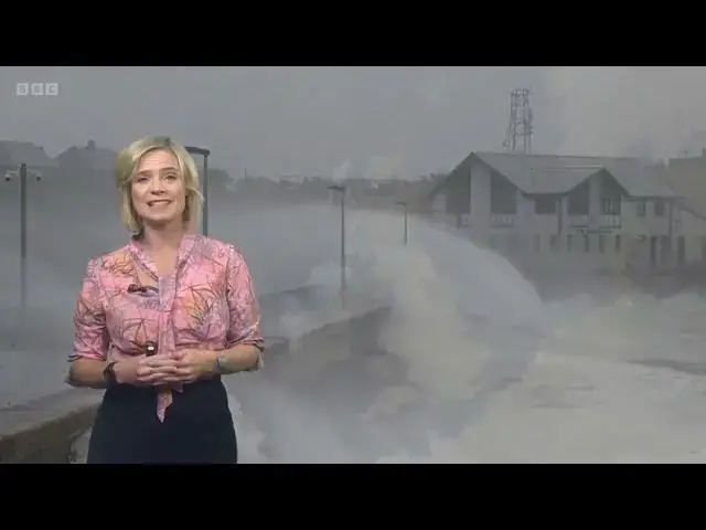 Video thumbnail for Sarah Keith Lucas Biography, Age, Height, Family, Husband, and Career