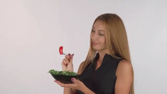 Video thumbnail for Nutrition Tips for Optimal Workout Performance