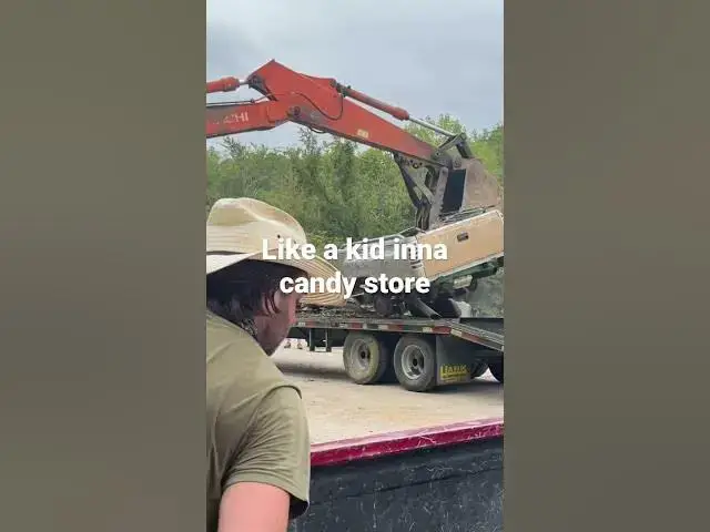 Video thumbnail for Love it when the grabber is running!