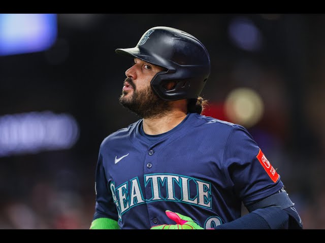 Video thumbnail for Phillies Stoplight🚦: Bats or Geno's?