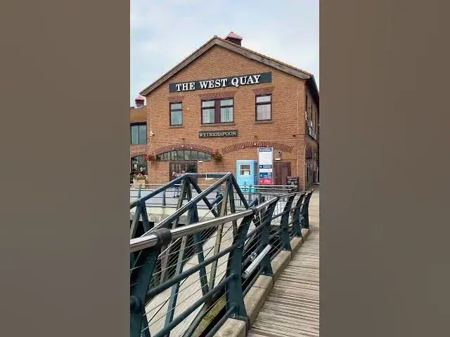 Video thumbnail for Sea port uk