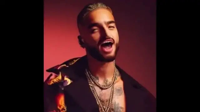 Video thumbnail for "Tributo a la Amistad y Éxito: El Emotivo Mensaje de J Balvin a Maluma"