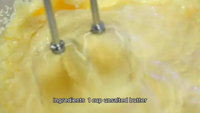 Video thumbnail for thumbprint cookies recipe