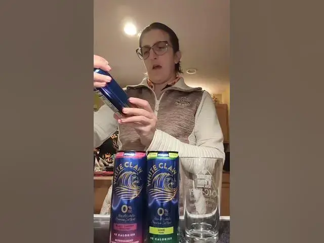 Video thumbnail for White Claw 0.0 Review: Is the Non-Alcoholic Seltzer Any Good? 🥂