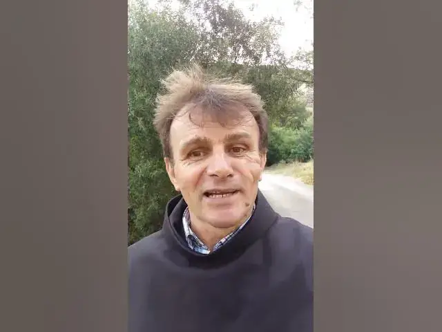 Video thumbnail for Fra Bože Radoš - Konkurencija između hodže i popa