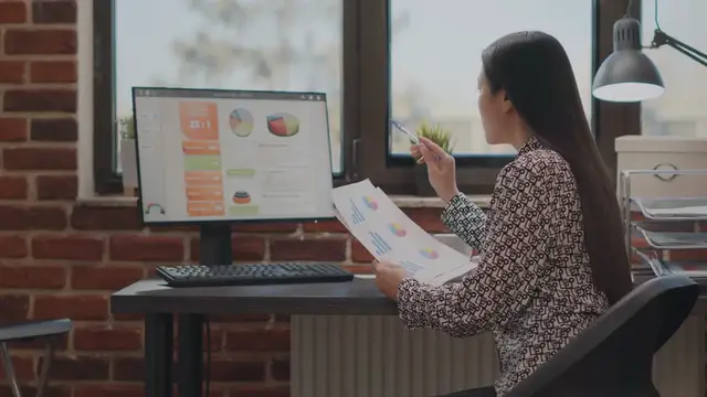 Video thumbnail for Finances During Market Transitions