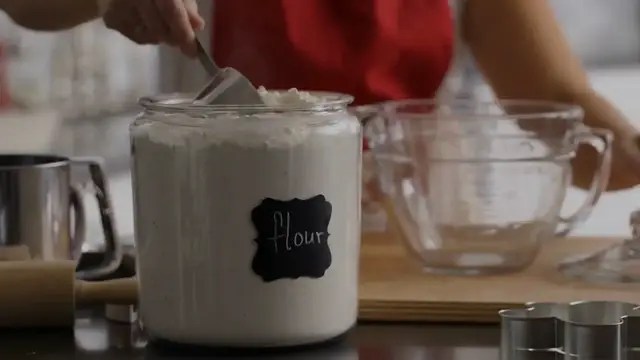 Video thumbnail for Shelf-Stable Butter Powder – A Convenient Culinary Innovation