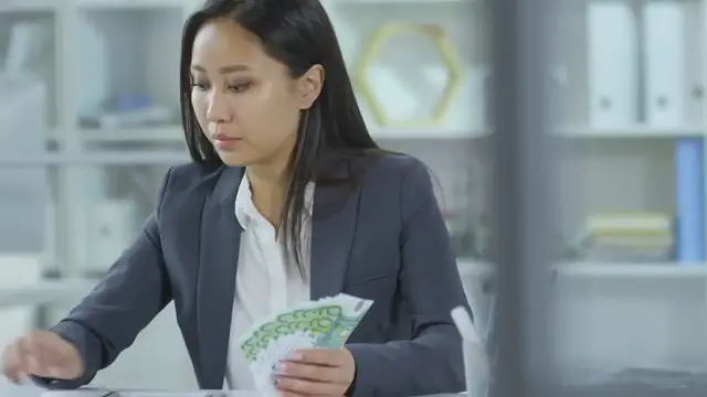 Video thumbnail for The Role of Central Banks in the European Economy