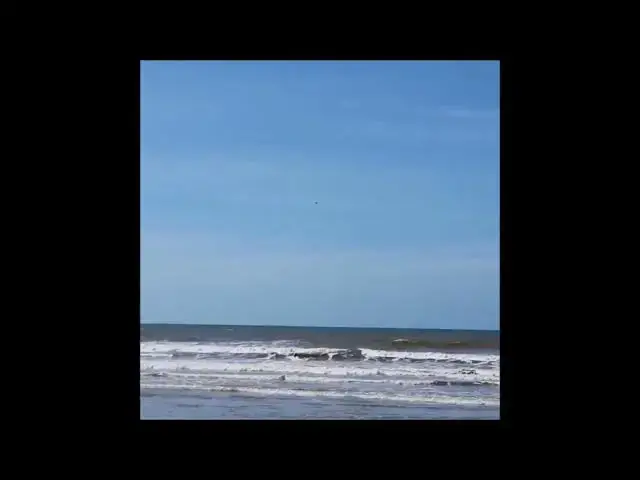 'Video thumbnail for OVNI que muda de forma, Praia de Unamar, Cabo Frio, Rio de Janeiro - Maio de 2020'