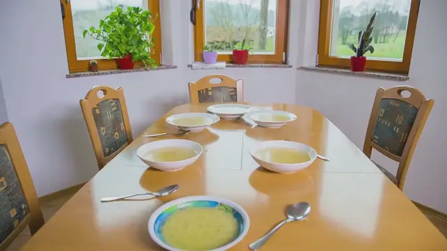 Video thumbnail for "One-Pot Wonders: Easy Comfort Food Without the Mess"