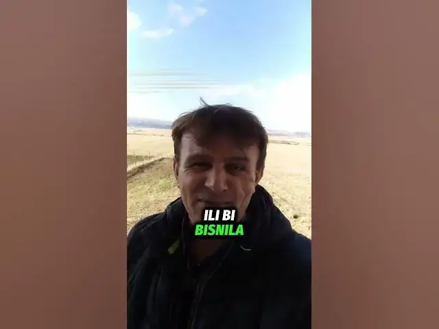 Video thumbnail for FRA BOŽE RADOŠ-Prvašić pokušava obuti čizmice, ali nije lako 😅 Pogledajte kako se situacija razvija