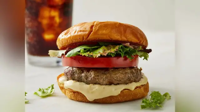 Video thumbnail for lamb burger recipe