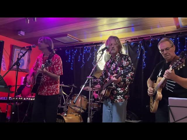Video thumbnail for BOWSEY WOODS - THE HOPE WINDSOR 7 DEC 25