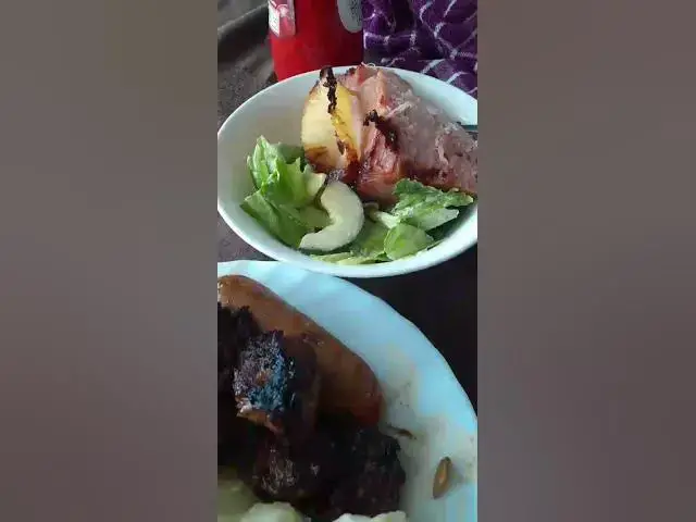 Video thumbnail for lunch for Christmas