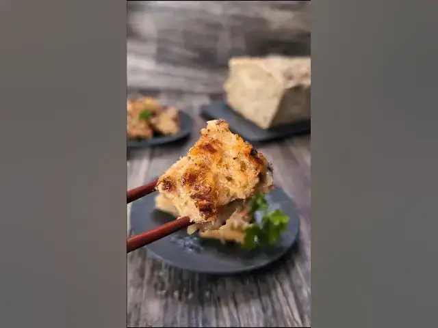 Video thumbnail for Easy Chinese Turnip Cake Dim Sum Recipe #chinesenewyear #recipe #kungheifatchoi