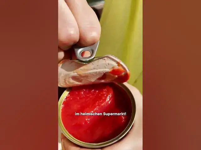 Video thumbnail for Ein Klassiker der sizilianischen Küche: Pasta alla Norma #shorts