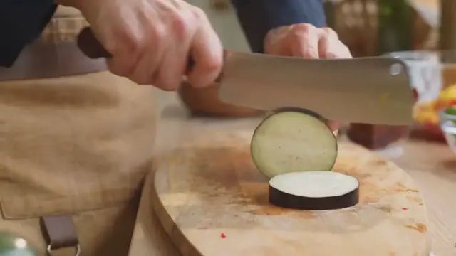 Video thumbnail for The Evolution of E-Readers: Which One Is Right for You?