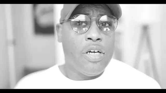 Video thumbnail for Starting a Business Advice You got to Make your First $100 before your Make your First $100,000