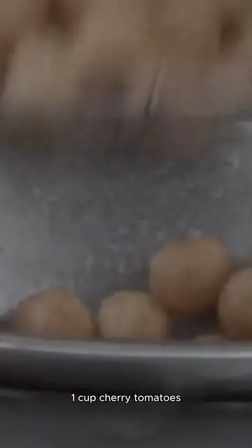 Video thumbnail for Pesto Pasta Salad