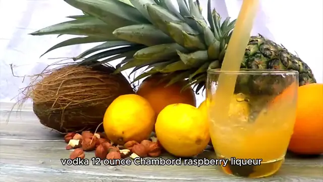 Video thumbnail for french martini recipe