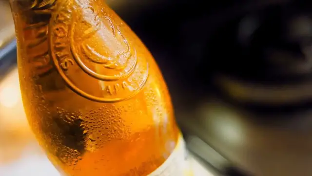 Video thumbnail for Apple Cider Vinegar & Netflix: A Strange but Perfect Duo