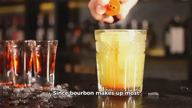 Video thumbnail for Manhattan  cocktail recipe