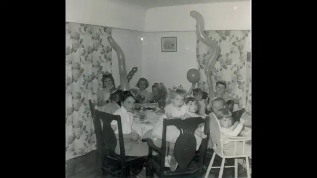 Video thumbnail for Moms Pics