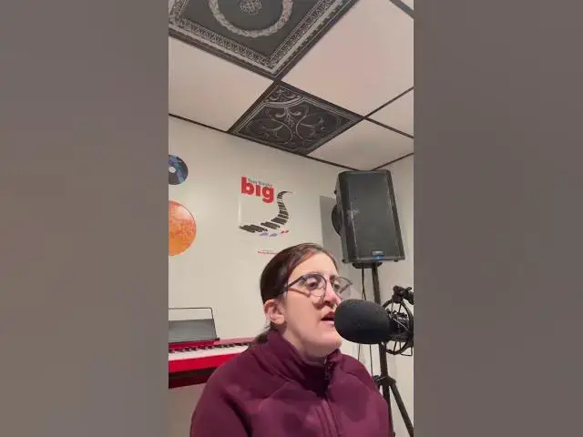 Video thumbnail for "Abracadabra" (Gaga Cover)