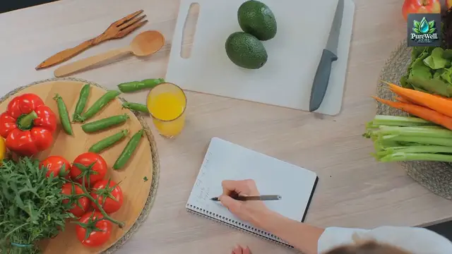 Video thumbnail for 5 Easy Meal Prep Ideas for Busy Lives