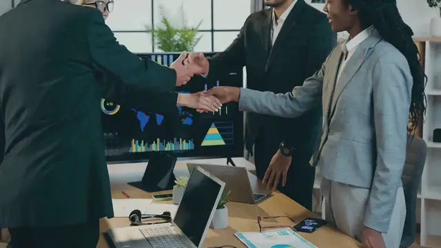 Video thumbnail for The Value of Networking in Finding U.S. Job Opportunities