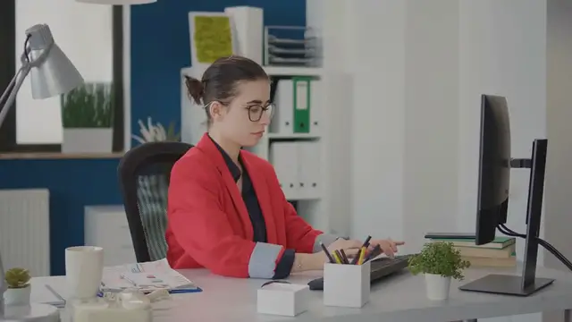 Video thumbnail for Right Investment for Wealth Accumulation in the US