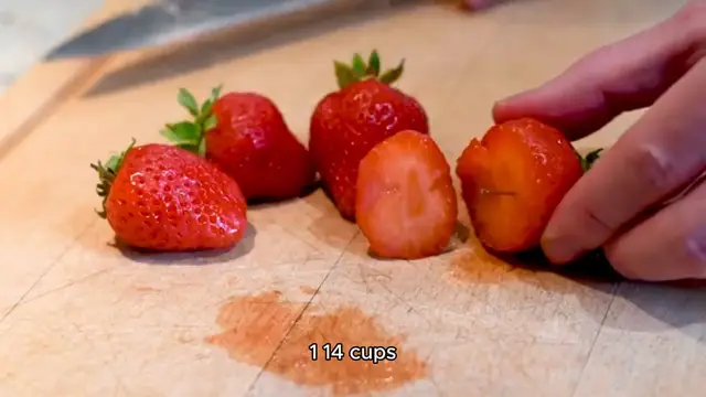 Video thumbnail for strawberry pie recipe