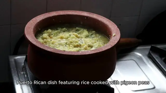 Video thumbnail for arroz con gandules recipe