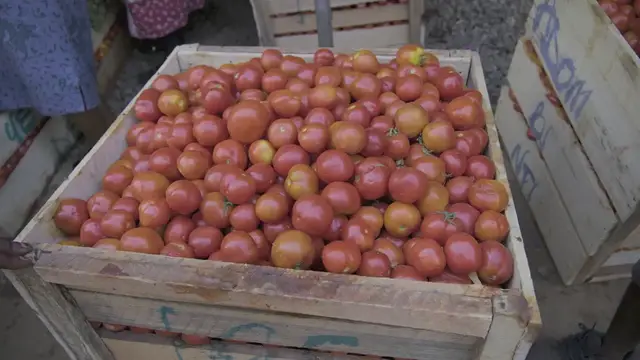 Video thumbnail for Beninese Amiwo Recipe