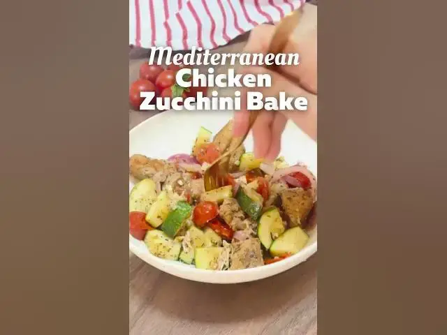 'Video thumbnail for Mediterranean Chicken Zucchini Bake | One-Pan Low Sodium Dinner #shorts'