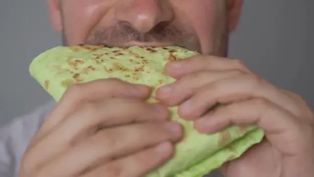 Video thumbnail for Spinach and Feta Stuffed Chicken Breast Recipe