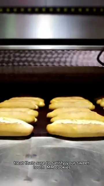 Video thumbnail for M&M cookies recipe