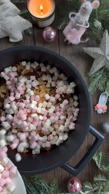 Video thumbnail for Christmas Rocky Road