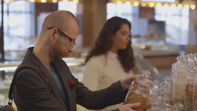 Video thumbnail for Easy Jambalaya Recipe Tutorial