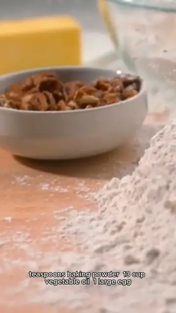 Video thumbnail for best blueberry muffin recipe