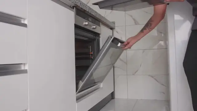 Video thumbnail for Cauliflower Buffalo Bites Recipe