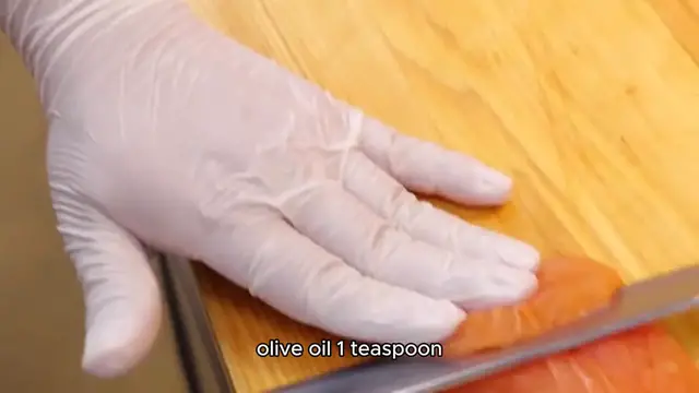 Video thumbnail for Pan-Seared Skinless Salmon Recipe