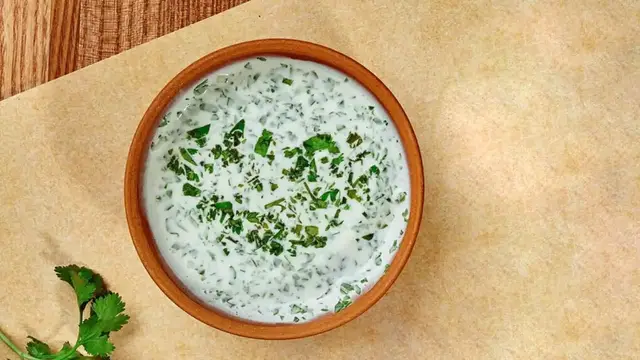 Video thumbnail for tzatziki sauce recipe