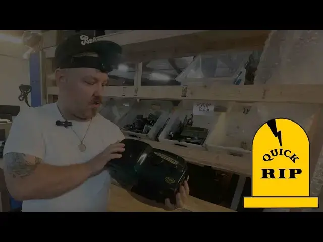 Video thumbnail for QUICK RIP on a vintage emergency weather radio | eWaste breakdown