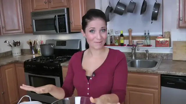 'Video thumbnail for Pumpkin Cupcakes - Recipe by Laura Vitale - Laura in the Kitchen Episode 202(720P_HD)'