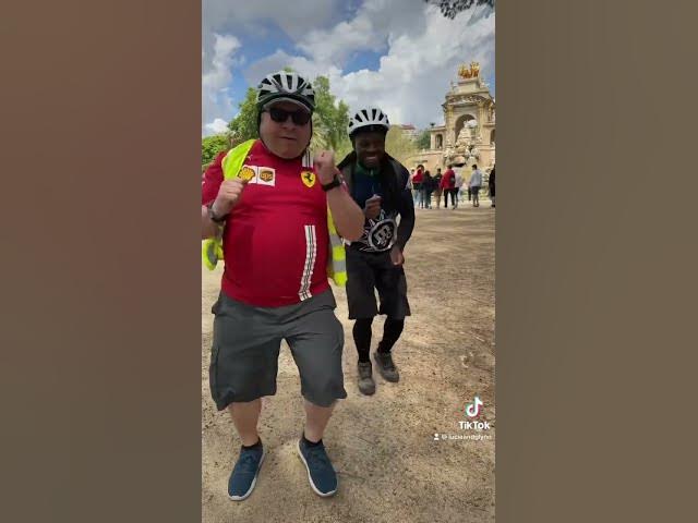 Video thumbnail for Glynn shows the bike leaders the Murphy Dance!